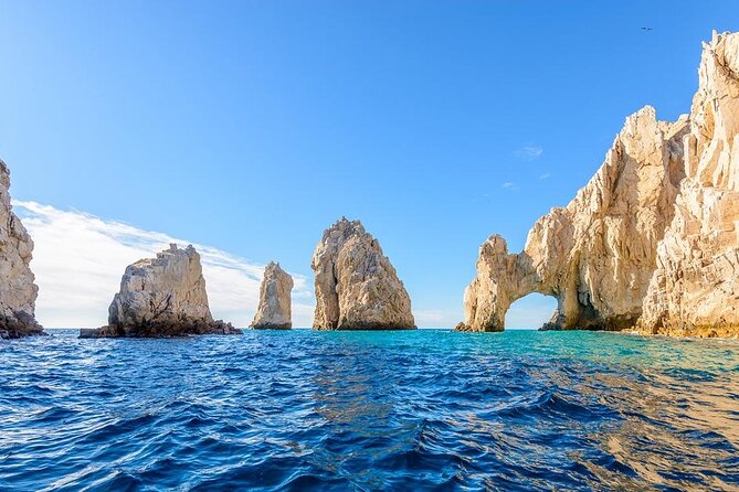2x1 Tour: Cabo San Lucas Arch + Camels Ride + Pick up! - Cabo’s Arch and Camels: what this 2x1 combo gets right