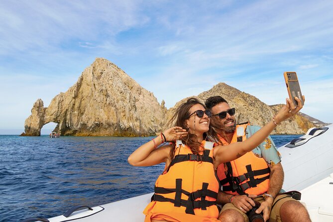6-Hour Guided City and Cruise Tour of Los Cabos with Lunch - A smart Los Cabos combo: arch cruise plus San Jose town day