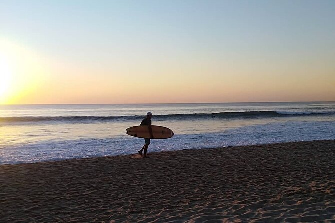 90 Min Surf Lesson / Great for Beginners - Waves, conditions, and the kind of day you want