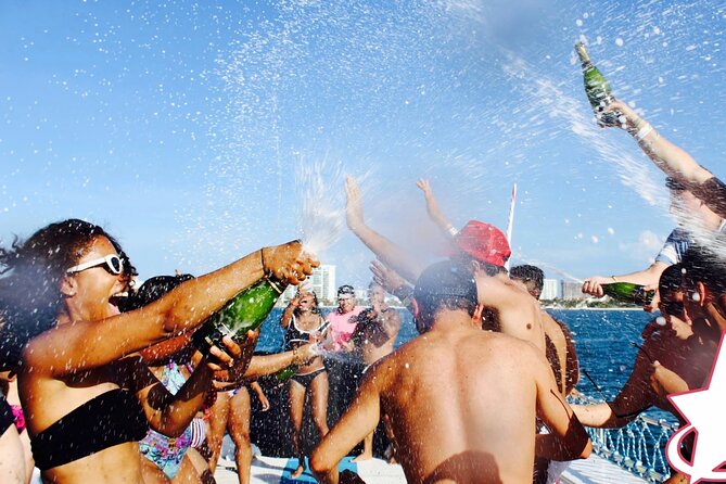 Adults Only Hip Hop Sessions Boat Party Cabo San Lucas - Champagne showers and games: fun set pieces (and why they matter)