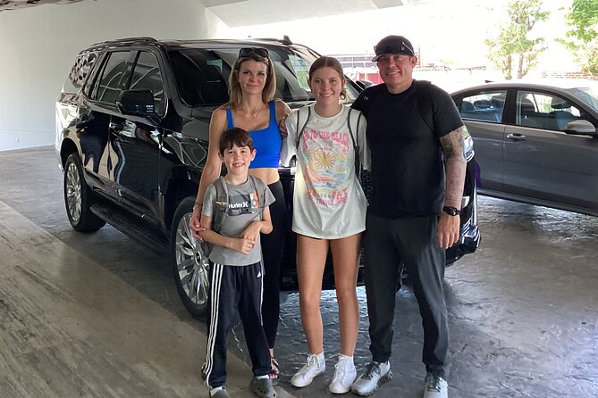 Affordable VIP Private Transportation- "ELEVATE YOUR JOURNEY" - From SJD Arrivals to Your Cabo Hotel: the meeting point system