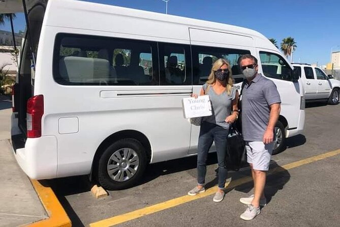 Airport Transfer to Cabo San Lucas & Pacific side Hotels & Villas Round Trip - Driver Performance: English, Friendly Service, and Helpful Local Tips