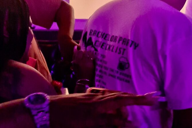 Bachelor Crawl- Cabo San Lucas- Free T-Shirt party checklist - A Late-Night Cabo Plan: 9:30 pm start and a tight 4-hour rhythm