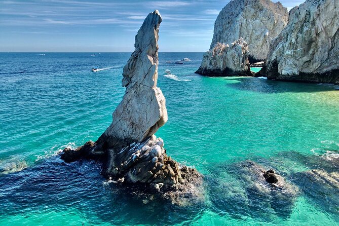 Boat ride to the Arch and Snorkel - Small-group sailing: max 10 is the real upgrade
