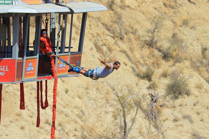 Bungee Jump in Los Cabos - Safety briefing that doesn’t talk down to you