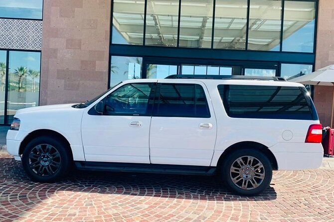 Cabo Private Transportation Airport to Cabo San Lucas Pacific Side, Nobu Hard Rock - Finding Your Driver Fast: Terminal 1 and Terminal 2 Meeting Points