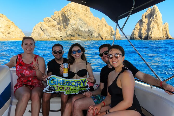 Cabo Private Yacht Tour: The Arch, Sea Lions & Scenic Beaches - Guide style and crew vibe: what makes it feel easy