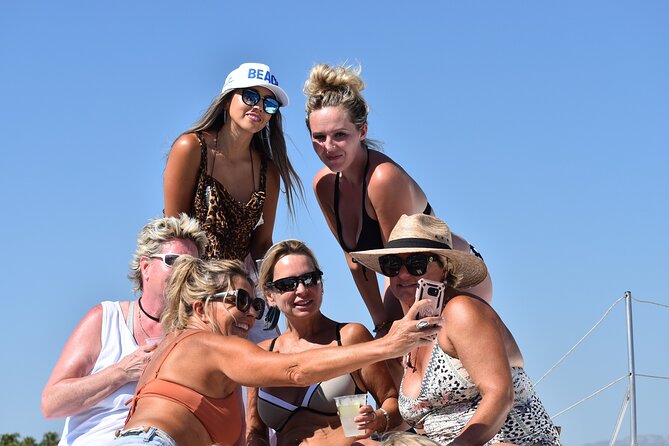 Cabo San Lucas Boat Tour with Snorkeling, Open Bar, and Lunch - Stop-by-Stop: What Each Named Place Feels Like