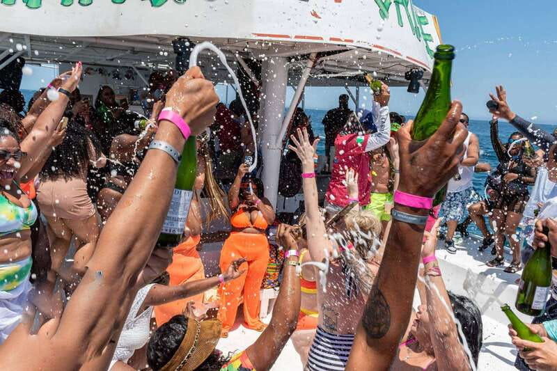 Cabo San Lucas: Hip Hop Boat Party with Unlimited Drinks - Cabo Wave, Live DJ, and the 3-Hour Party Rhythm