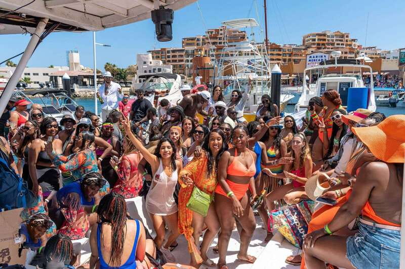 Cabo San Lucas: Hip Hop Boat Party with Unlimited Drinks - Unlimited Drinks That Are Simple, Straightforward, and Mostly the Point