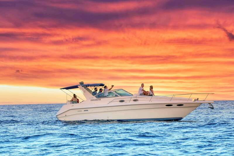 Cabo San Lucas Private Yacht 1 Hour Express Highlight Cruise - Sea Lion Colony, Pelikan Rock, and Lovers Beach: Why the Cruise Has Real Variety