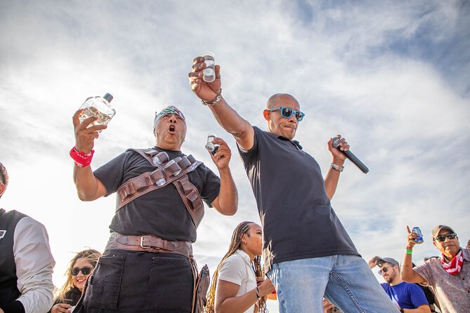 Cabo San Lucas Sunset Cruise Full dinner, open bar and transfer - Open Bar: What’s Included and How to Avoid Surprise