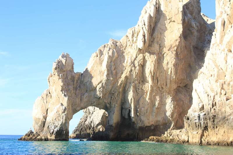 Cabo San Lucas: Up-Close Whale Watching Small-Group Tour - The first stretch on the water: what to do during the 15 minutes