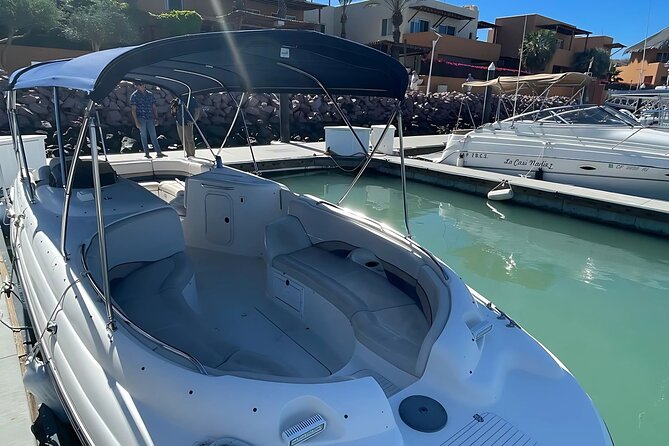 Cabo Yacht Tour to Lovers or Pelícano Beach + Beach Time - Beach Time at Lovers or Pelícano: Free Means Free