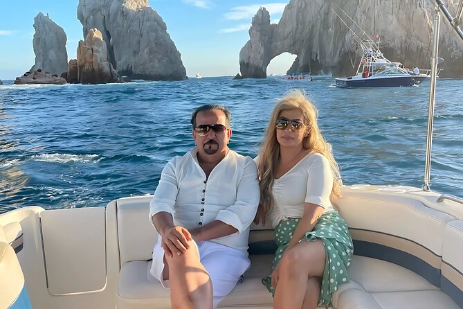 Cabo Yacht Tour to Lovers or Pelícano Beach + Beach Time - Captain and Crew: What They’re Good At (and What to Bring Up)