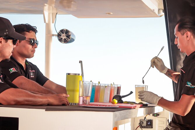 Catamaran - Luxury Private Tour - Snorkeling, the Lilly Pad, and Fajitas in the Bay of Cabo San Lucas