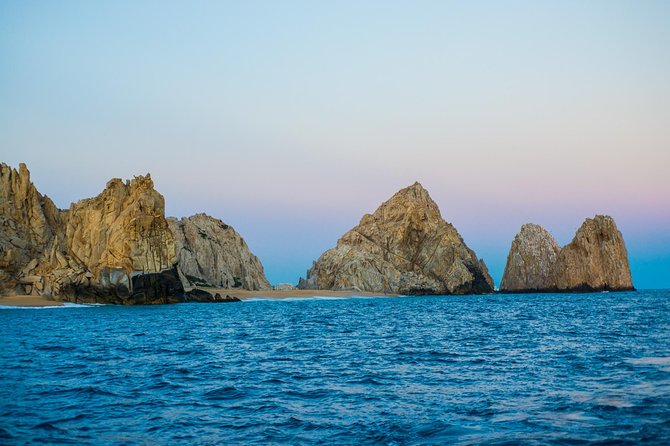 Dinner Cruise Tour in Cabo San Lucas with Tequila Tasting - The Land Portion: El Arco, Medano Beach, and quick Cabo photo moments