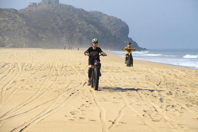 Electric Bike Beach Adventure with Tequila Tasting and Lunch - Tequila and mezcal tasting, plus margarita fun