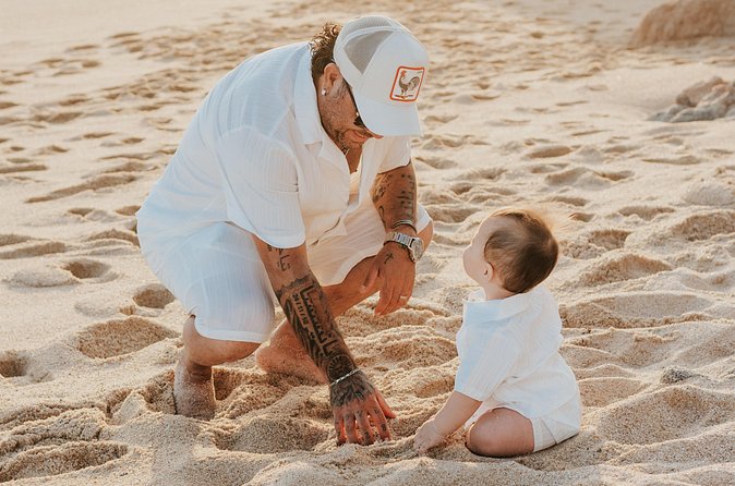 Family photo shoot on beach monuments - Stop 1: El Arco de Cabo San Lucas and Why It Works So Well for Families