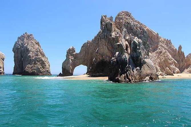 Famous Arch tour with Glass Bottom Boat. - Captains, Commentary, and Photo Costs That Can Surprise You