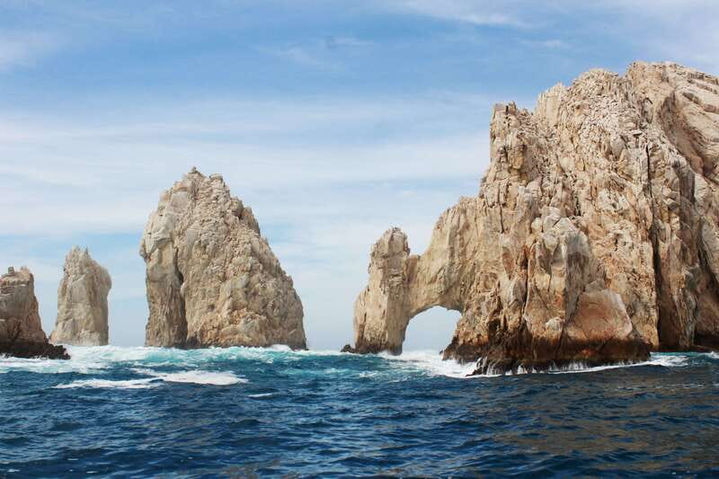 From Cabo San Lucas: Lovers Beach and El Arco Boat Trip - Dock #2 to Marina Entry: How to Start Smoothly