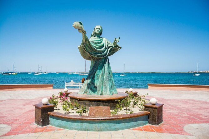 Full-Day La Paz Private Tour from Los Cabos - Food and Drinks That Make the Drive Feel Shorter