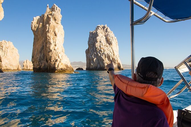Glass Bottom Boat in Cabo San Lucas, free time in Playa del Amor - Playa del Amor free time: walking, photos, and when swimming makes sense