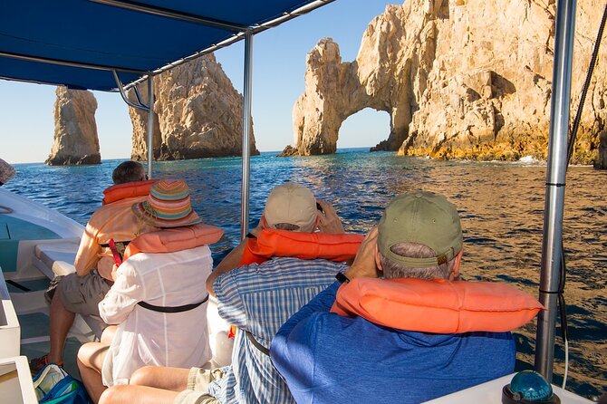 Glass Bottom Boat in Cabo San Lucas, free time in Playa del Amor - Who this tour suits best
