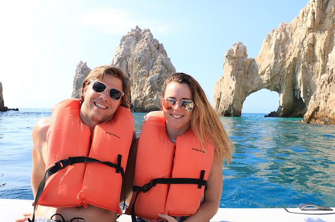 Glass Bottom Boat to the Arch and Lovers Beach: Optional Pickup - How The 1-Hour Ride Flows (And Why That’s A Plus)