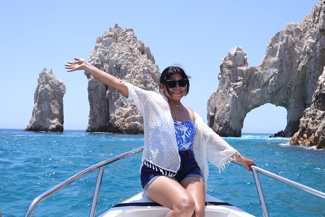 Group tour of the Cabo San Lucas Arch - Key highlights you’ll feel right away