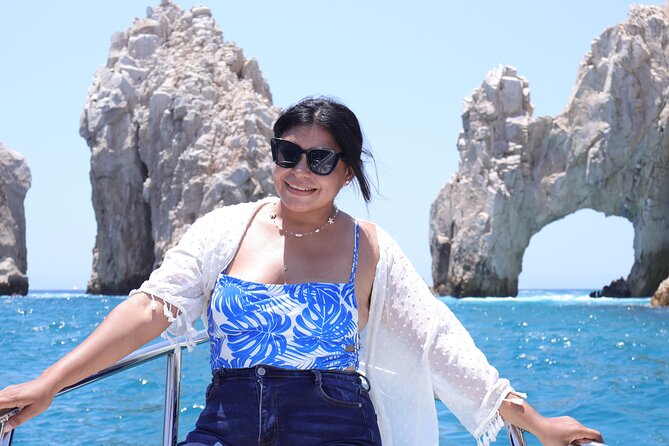 Group tour of the Cabo San Lucas Arch - From D Dock Marina to the arch: getting oriented fast
