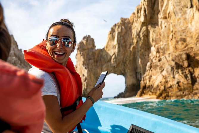 Land's End Tour Basic - San Andres Cave and the Sea Lions: When the Boat Becomes a Show