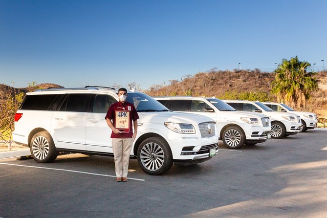 Lincoln Navigator Roundtrip Private Luxury Transportation - Duration: 20 Minutes to 1 Hour 15 Minutes (What That Range Really Means)