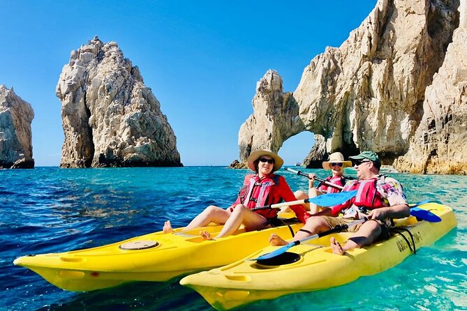 Los Cabos Arch and Playa del Amor Tour by Glass Bottom Kayak - Getting on the water: instruction first, then the fun starts