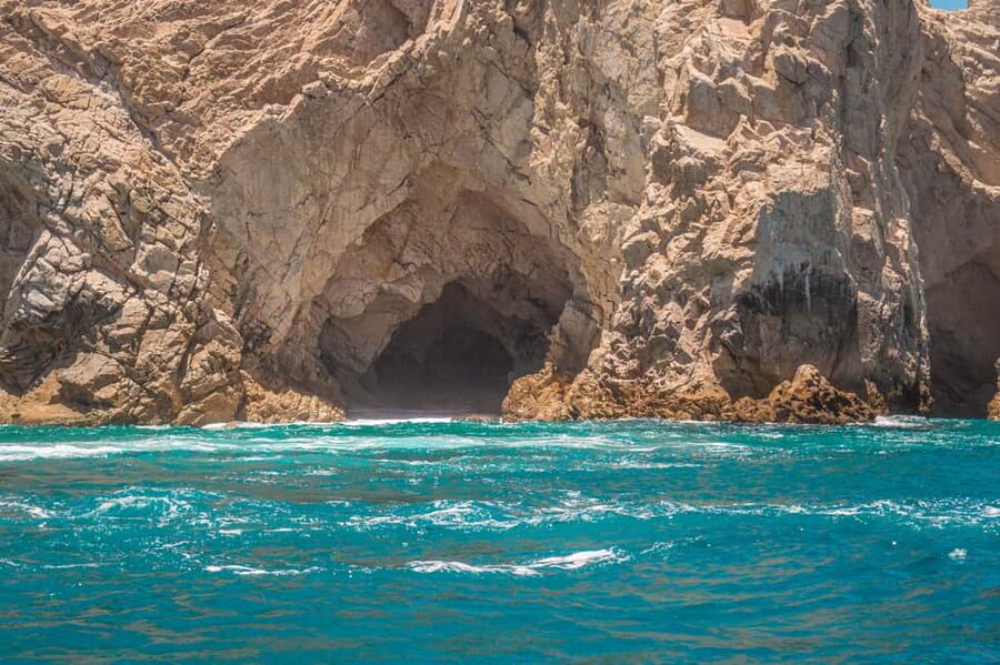 los cabos arch tour & drinks +snorkel tour - The scenic boat route: Playa del Amor, La Ventana, and El Arco
