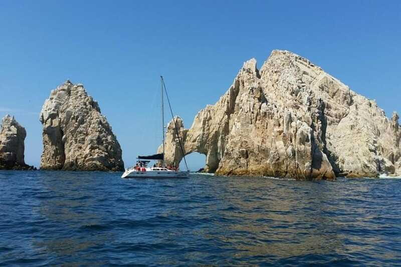 Los Cabos: City Tour San Jose del Cabo, Cabo San Lucas - Finisterra: the Pacific vs Sea of Cortes photo moment