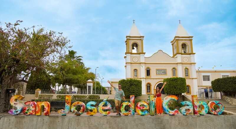 Los Cabos Famous Arch cruise, City tour and Lunch - The glass blowing factory: watching craft, not just browsing shops