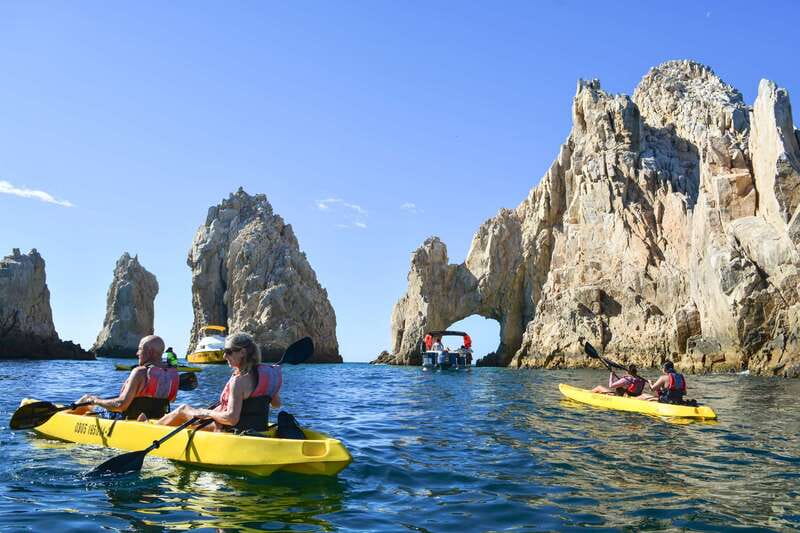 Los Cabos: Private Kayaking and Snorkeling Tour at the Arch - What to bring (and what to leave behind)