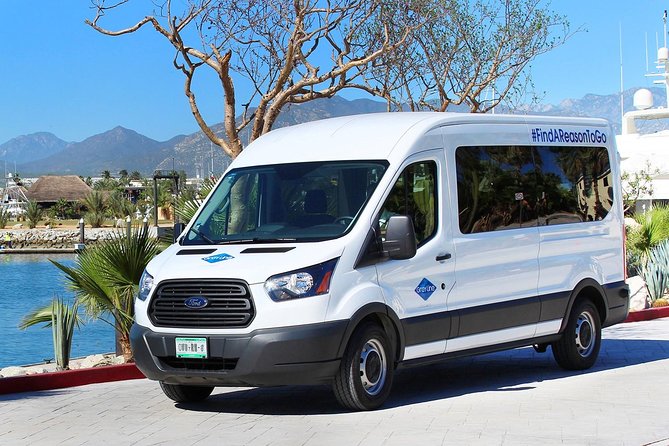 Los Cabos Private Mini Bus Round-trip Transportation - The ride experience: comfort, AC, and keeping the drive efficient