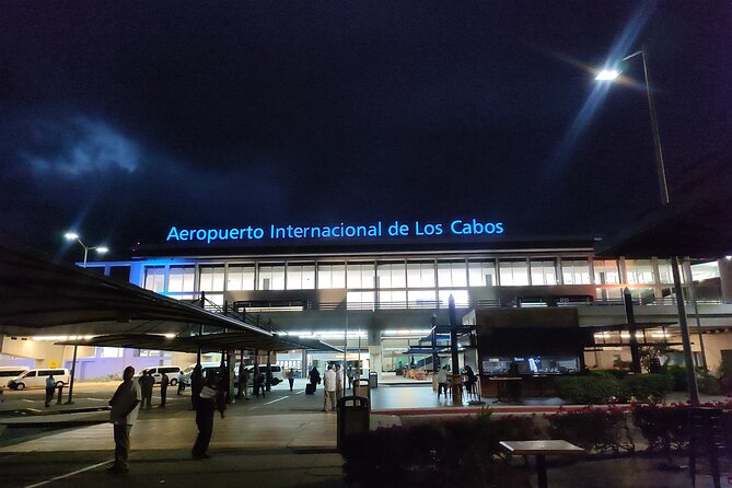Los Cabos Private Transportation (Zone 3) One Way - The airport flow: customs, luggage, then umbrella #5