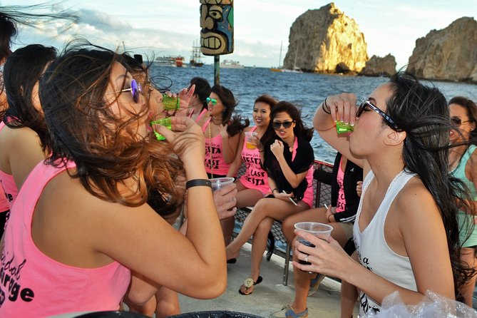 Los Cabos Sunset Booze Cruise - How the two-hour cruise actually runs