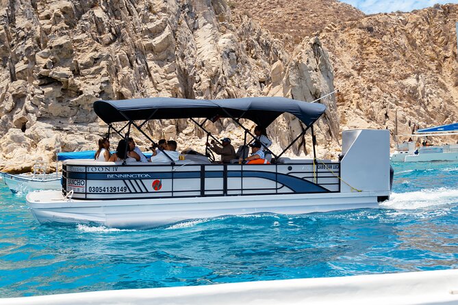 Luxury Boat Trip to the Arch - Stop 1: El Arco, Pelican Rock, and Land’s End Photo Time