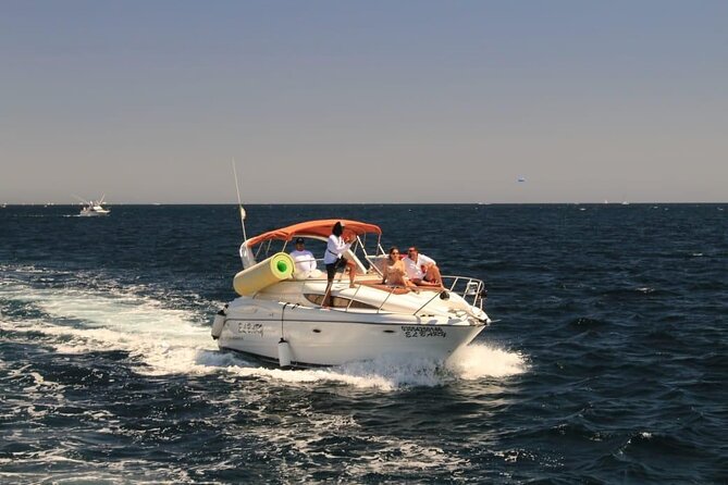 Luxury Experience on Private Yacht 34ft in Cabo - The El Arco stop: classic Cabo views without the crowd shuffle