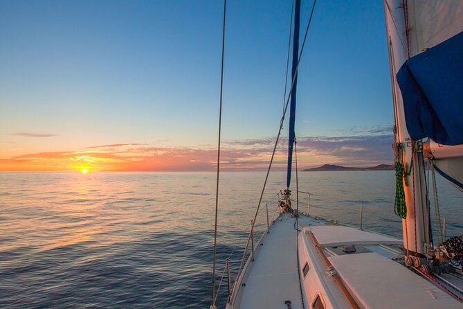 Luxury Sailboat Tour at Sunset in Los Cabos + Snacks + Premium Drinks - Small-group luxury: what a max of 16 changes