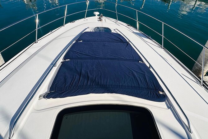 Luxury Yacht Tour in Los Cabos 45FT SeaRay Sundancer - Two Hours, Three Stops: How the Timing Actually Works