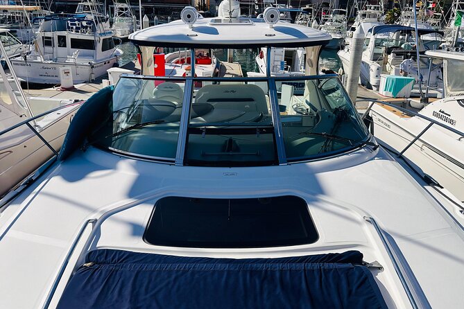 Luxury Yacht Tour in Los Cabos 45FT SeaRay Sundancer - The Pacific Side Counterpart: Stronger Waves and Prime Sunset Watching