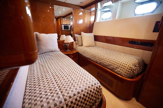 Number Juan 100ft Yacht Azimut Rental - What your day looks like from Marina Cabo San Lucas