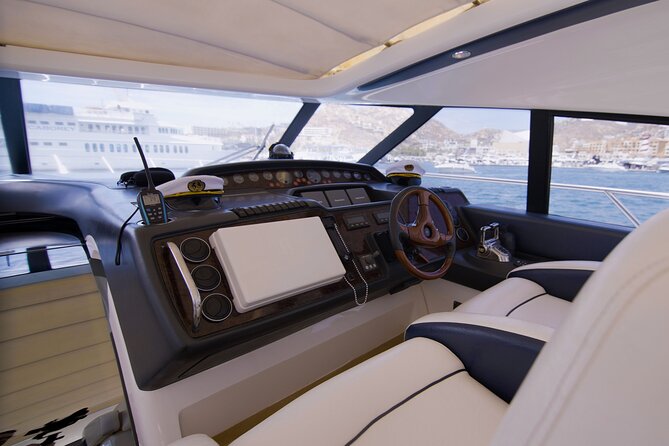 Olivia Grace 60 ft British Princess Yacht Rental - Food and Drinks: Local Seafood Menus You Can Tailor to Your Group
