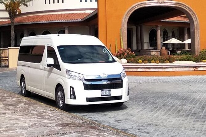 One Way Airport Transfer from SJD-Hotel or Hotel-SJD Cabo San Lucas Zone - Smoothness tips: how to reduce stress at the airport