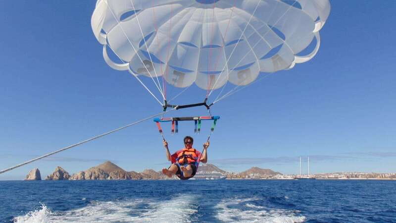 Parasailing in Cabo San Lucas - Key things I’d pay attention to